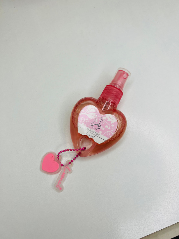 عطر نواحی خاص/یارا